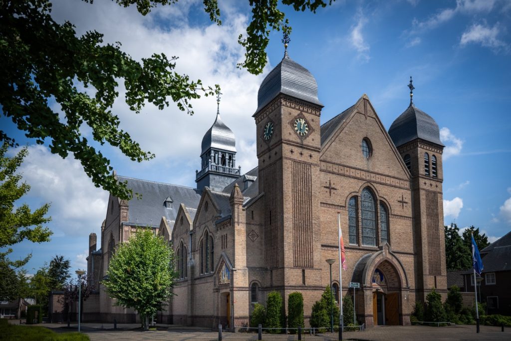 kerk van bladel